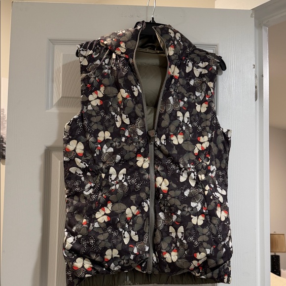 lululemon athletica Reversible Butterfly Puffer Vest - Picture 4 of 11